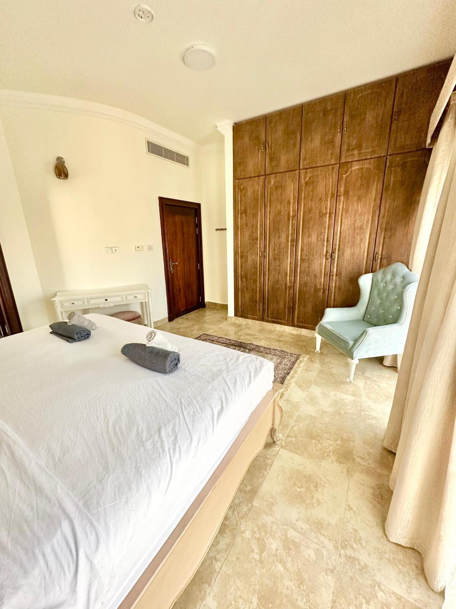 Dari Hotel Dubai Exterior photo