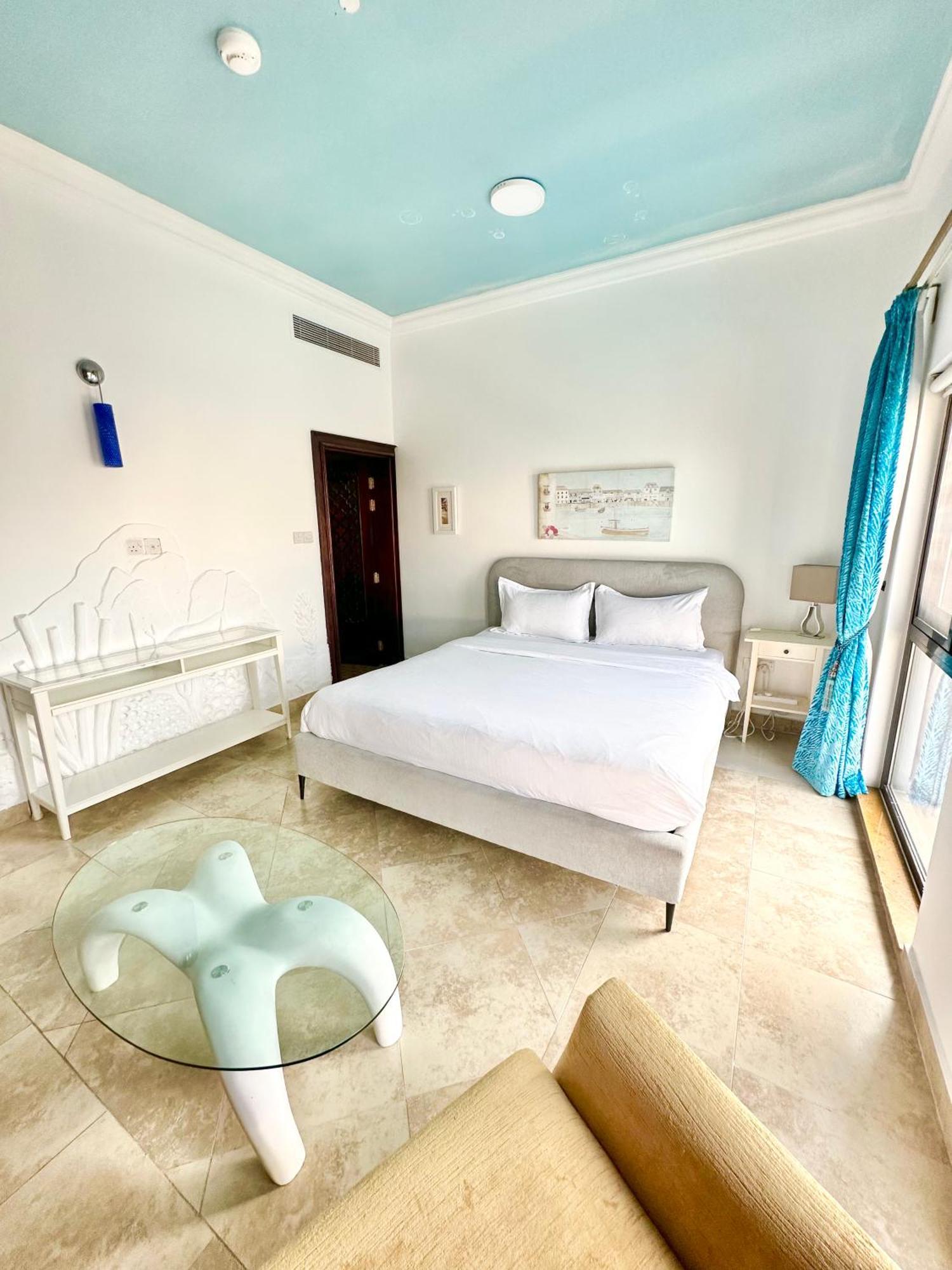 Dari Hotel Dubai Exterior photo