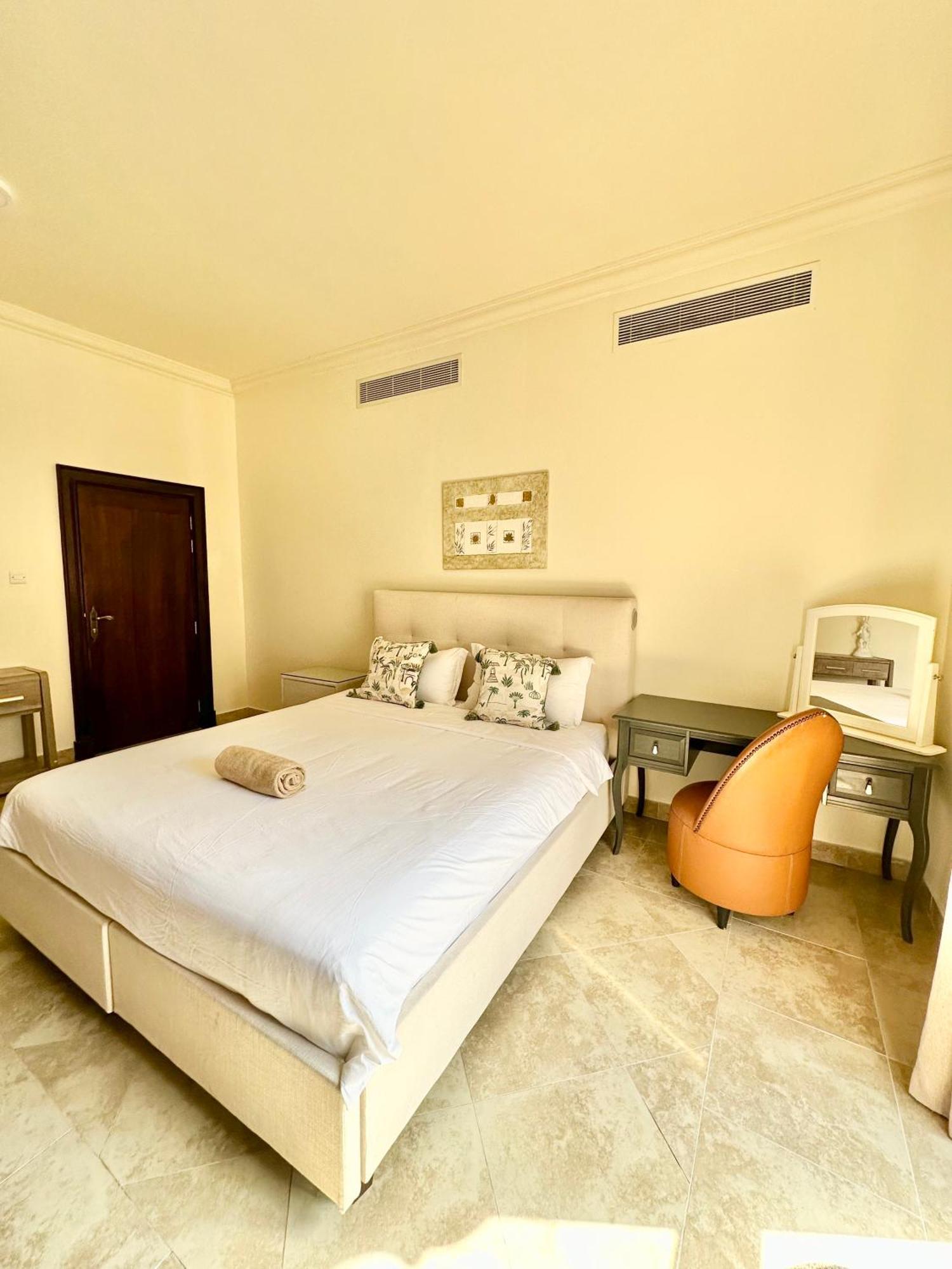 Dari Hotel Dubai Exterior photo